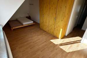 Geräumiges 12-Zimmer-Haus in Stuttgart Sonnenberg – Die vollständige Adresse der Immobilie erhältst du vom Anbieter., 70597 Sonnenberg, Stuttgart – Vorschaubild 21