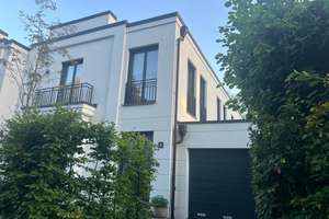 Modernes Stadthaus am Jenischpark – 333 m² Wohnfläche · Kamin · Garten · Toplage Othmarschen