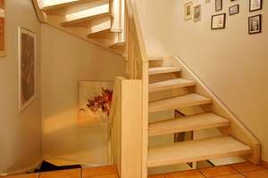 Hausgefühl statt Wohnung | 168 m² Maisonette | Kamin | Terrasse | Doppelgarage | frei 01.10. – Die vollständige Adresse der Immobilie erhältst du vom Anbieter., 90766 Unterfarrnbach, Fürth – Vorschaubild 18