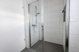 Licht, Garten & Komfort: 4,5 Zimmer auf 160,5 m² barrierefreies Wohnen in bester Lage – Die vollständige Adresse der Immobilie erhältst du vom Anbieter., 53474 Bad Neuenahr-Ahrweiler – Vorschaubild 21