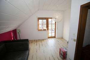Einfamilienhaus inkl. Einliegerwohnung in begehrter Feldrandlage mit viel Potenzial! – Die vollständige Adresse der Immobilie erhältst du vom Anbieter., 76726 Germersheim – Vorschaubild 9