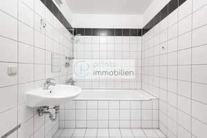 DACHGESCHOSS • 5 ZI • SONDERNUTZUNG DACHTERRASSE • BALKON • AUFZUG • KELLER • BJ 2000 • WEISSENSEE – Meyerbeerstrasse 46, 13088 Weißensee, Berlin – Vorschaubild 11