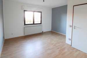 Zögern Sie nicht: Gepflegter Bungalow mit Einliegerwohnung und Garten – Enzkreis – Vorschaubild 20