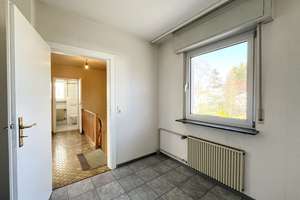 Freundliches Einfamilienhaus mit großem Garten in ruhiger Wohnlage – Die vollständige Adresse der Immobilie erhältst du vom Anbieter., 63179 Obertshausen – Vorschaubild 7