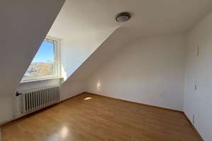 Helle 2-Zimmer-Dachgeschosswohnung  – Trierer Straße 181a, 52078 Forst, Aachen – Vorschaubild 2