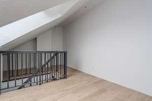 Moderne 1-Zimmer-Wohnung mit Empore 
1. Bezug nach Kernsanierung in Mönchengladbach-Dahl 
Nähe Hoc – Die vollständige Adresse der Immobilie erhältst du vom Anbieter., 41065 Dahl, Mönchengladbach – Vorschaubild 38