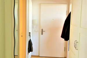 Moderne gepflegte 2-Zimmer-Wohnung mit Balkon und EBK in Düsseldorf-Golzheim – Am Bonneshof 7, 40474 Golzheim, Düsseldorf – Vorschaubild 4
