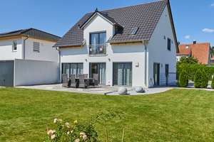 Understatement vereint mit luxuriösem Wohnen – Die vollständige Adresse der Immobilie erhältst du vom Anbieter., 86343 Königsbrunn – Vorschaubild 25