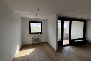 Rüppurr +++ Renovierte 3,5 ZI ETW mit neuer Einbauküche und Sonnenbalkon mit phantastischer Aussicht – Die vollständige Adresse der Immobilie erhältst du vom Anbieter., 76199 Rüppurr, Karlsruhe – Vorschaubild 3