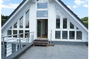 Zuhause mit viel Platz in Schlangenbad