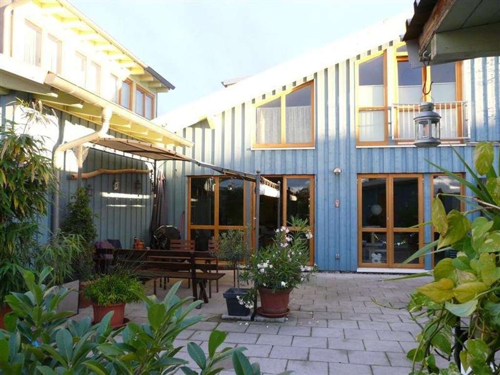 Immobilie in Ilvesheim - Architektonisch interessante, lichtdurchflutete Etagenwohnung-optional mit Gewerbeeinheit - Bild 3