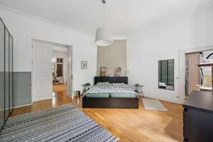 Gründerzeit-Altbau – bezugsfreie 4-Zimmer-Wohnung mit Balkon im Herzen der Bonner Südstadt – Die vollständige Adresse der Immobilie erhältst du vom Anbieter., 53113 Südstadt, Bonn – Vorschaubild 9
