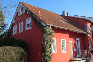 DAS GLÜCK hat ein ZUHAUSE -in PL- Reissig---großzügige- sehr gepflegte EFH- DHH- Freiterrasse usw.