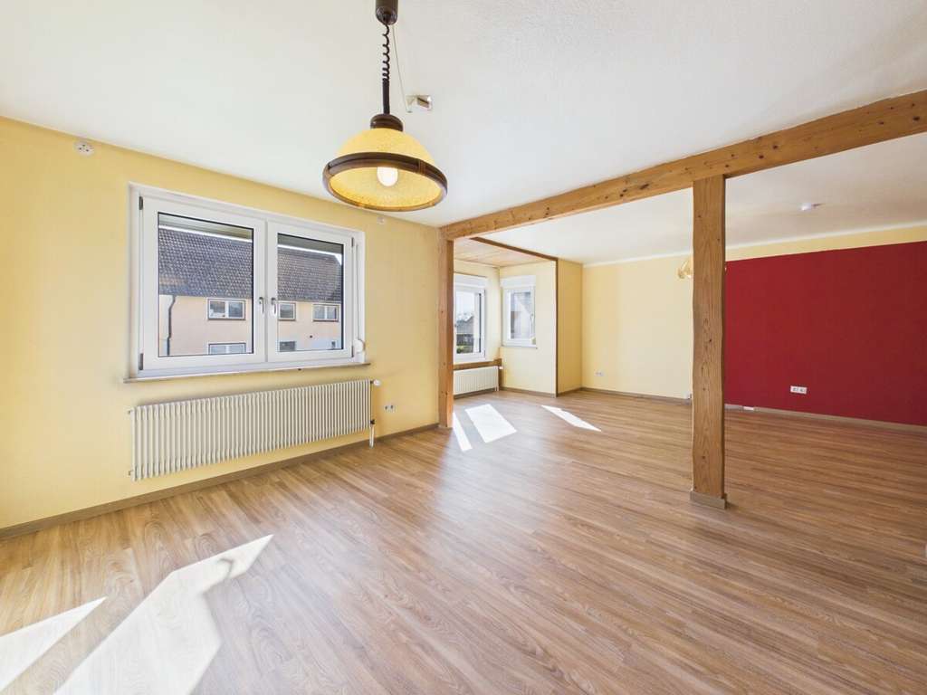 Immobilie in Rottweil - Ein Haus zum Ankommen – Großzügiges Wohnen mit traumhaftem Garten - Bild 2