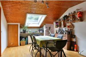 Kühle 3,5-Zimmer-DG-Wohnung in Reutlingen mit Garten und Stellplatz