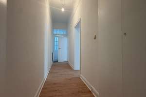 Helle, großzügige, frisch renovierte Erdgeschoß Wohnung an der Jöllenbecker Straße – Die vollständige Adresse der Immobilie erhältst du vom Anbieter., 33613 Mitte, Bielefeld – Vorschaubild 2