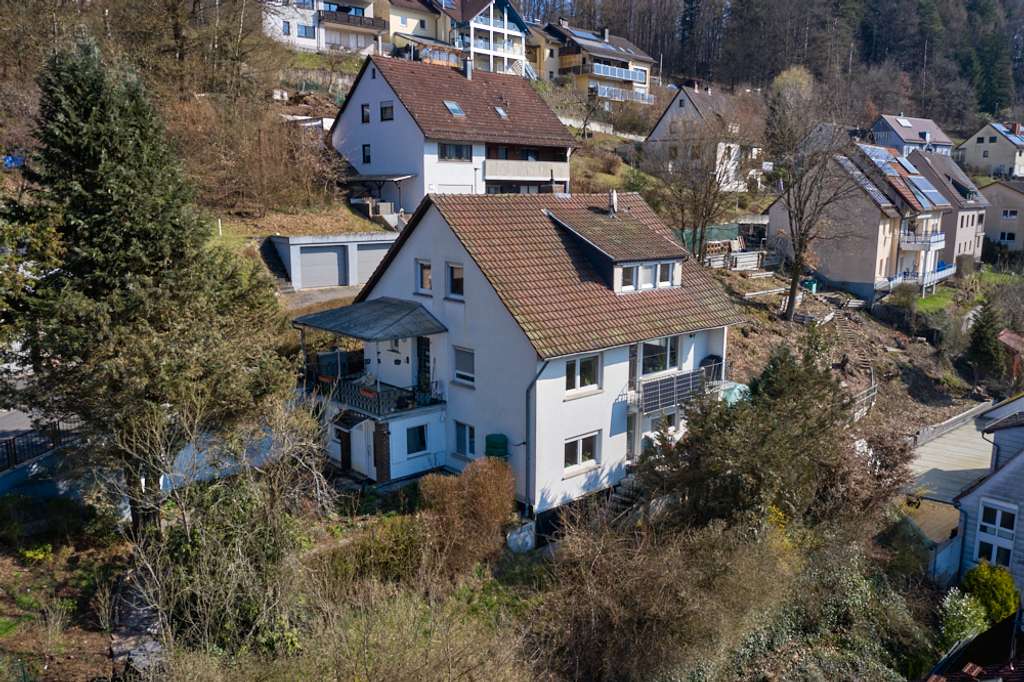 Immobilie in Heigenbrücken - Familienidyll in Heigenbrücken!  Haus mit viel Platz für die Familie - Bild 2