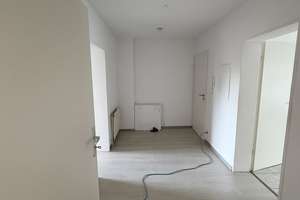 Frisch sanierte 2-Zimmer-Wohnung mit 2 x Loggia – Giesenkirchener Str. 106, 41238 Mülfort, Mönchengladbach – Vorschaubild 7