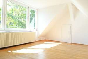 Wohnen in München-Bogenhausen – Doppelhaushälfte mit Hobbyraum, Au-pair-Bereich und Einzelstellplatz – 81769 Altbogenhausen, München – Vorschaubild 24