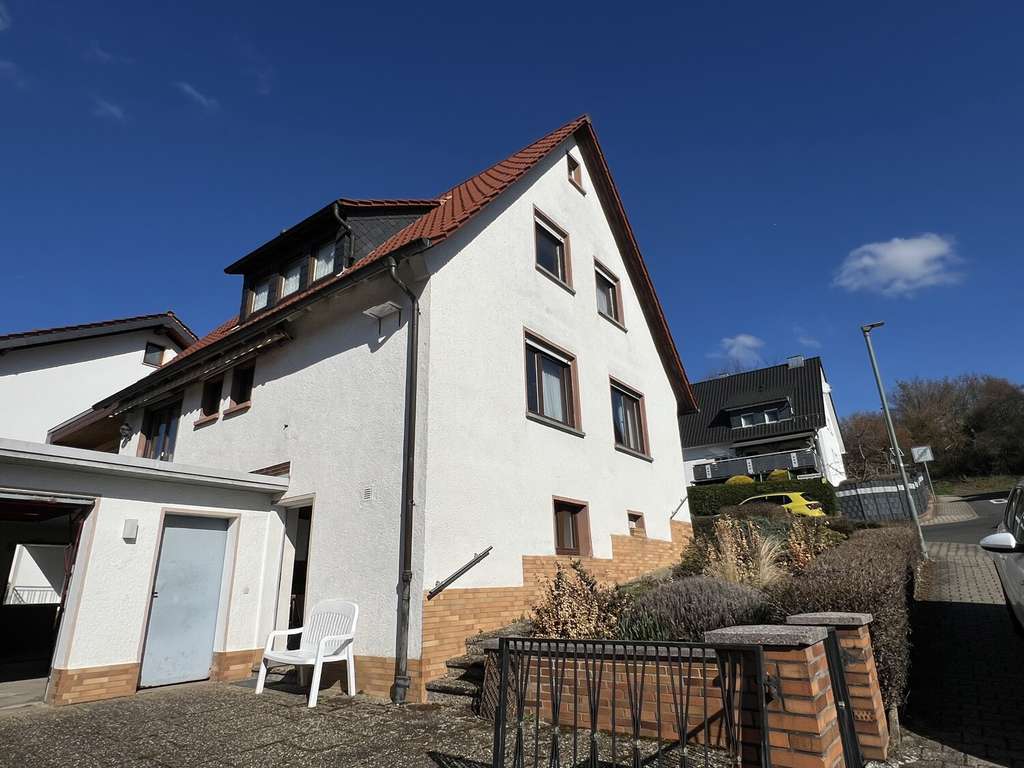 Immobilie in Bad Orb - Haus sucht Handwerker für liebevolle Renovierung - Bild 2