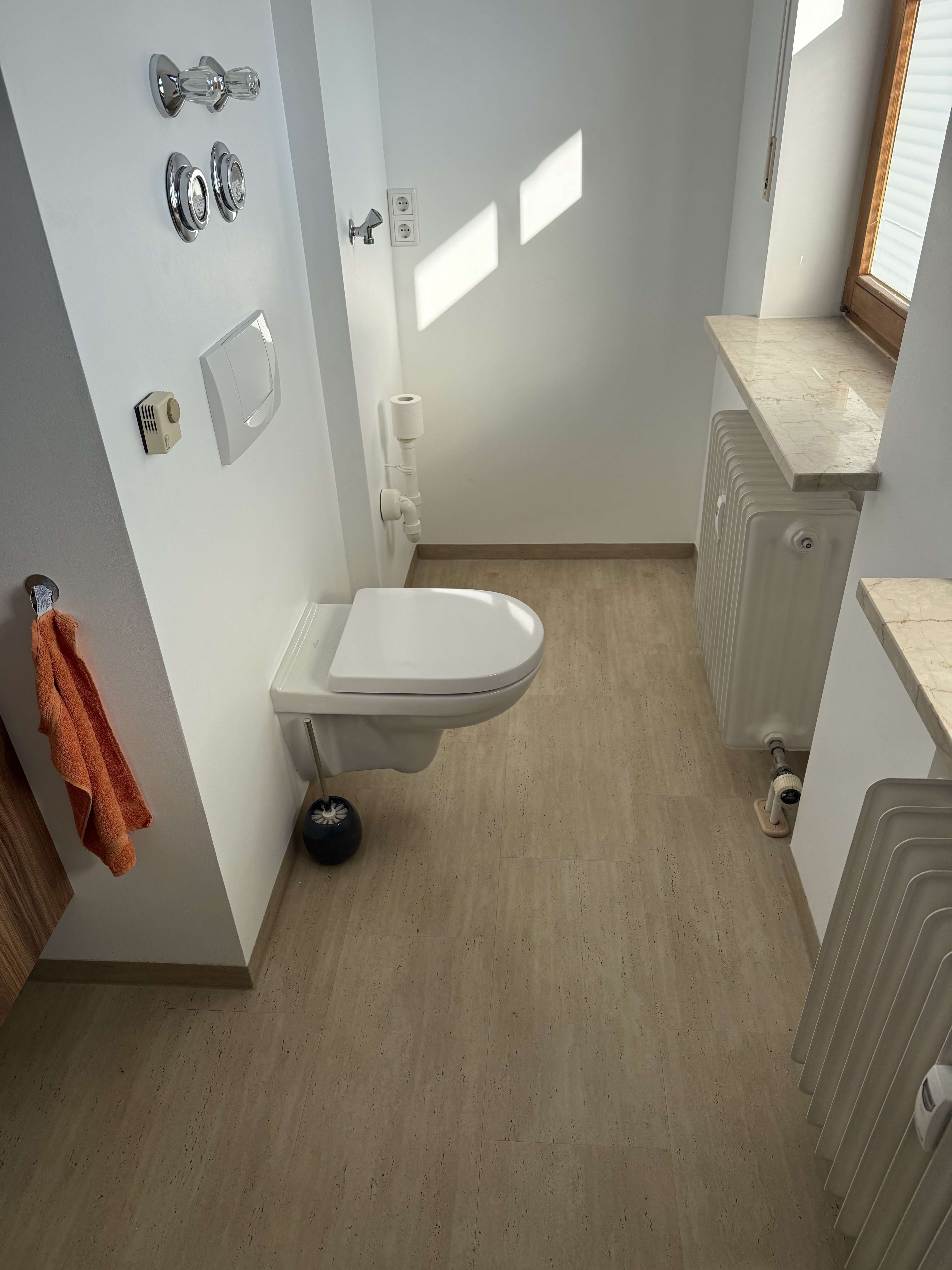 Immobilie in Kiefersfelden - I. I. TEAM: helle, großzügige 2-Zimmer-Wohnung mit 2 Balkonen im 2. OG  mit Lift - Bild 7