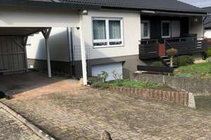 Charmantes Einfamilienhaus in Hattenhofen mit 4 Zimmern – Die vollständige Adresse der Immobilie erhältst du vom Anbieter., 73110 Hattenhofen – Vorschaubild 2