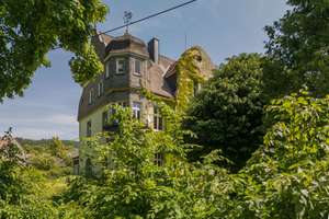 Architektonisch anspruchsvolle Jugendstilvilla mit romantischer Geschichte – Alte Mittelstraße 12, 57392 Schmallenberg – Vorschaubild 2