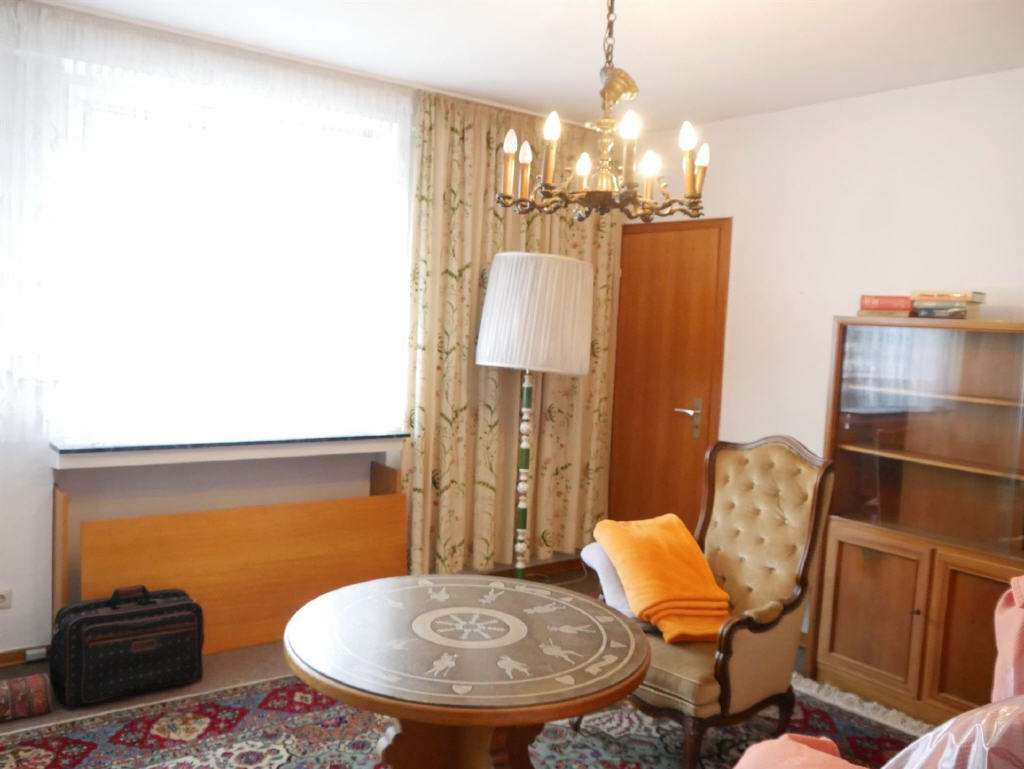 Immobilie in Finnentrop - / Zentrale Lage von Fretter! Kombiniere Wohnen und Gewerbe!  - Bild 3