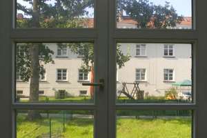 kleine Dachgeschosswohnung mit Duschbad und Gartenmitbenutzung – Bokeler Weg 9, 28239 Ohlenhof, Bremen – Vorschaubild 3