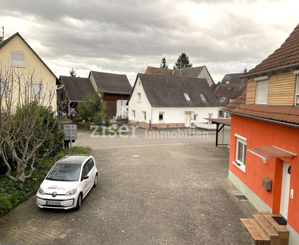 Immobilie in Rheinhausen - Bezugfreies Haus mit viel Gestaltungsmöglichkeit und großem Garten! - Bild 3