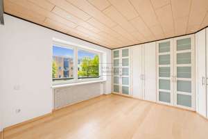 3 Zimmer mit Balkon – Ihre Chance mit Potenzial – 22159 Farmsen-Berne, Hamburg – Vorschaubild 2