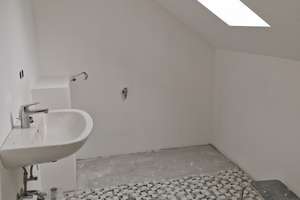 Neuwertiges 10-Zimmer Haus in Thyrnau mit 300 m² Wohnfläche – Alte Straße 10, 94136 Thyrnau – Vorschaubild 26
