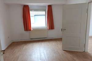 Helles 3- Familienhaus in Pirmasens – Die vollständige Adresse der Immobilie erhältst du vom Anbieter., 66954 Pirmasens, Pirmasens – Vorschaubild 3