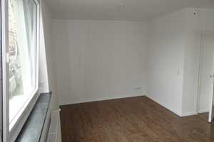 Helle renovierte 3-Raum-Hochparterre-Wohnung in Wuppertal-Barmen an solvente Mieter! – Eduardstr. 7, 42275 Wuppertal – Vorschaubild 3