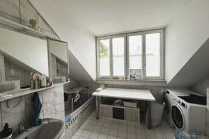 Helle 3-Zimmer-Dachgeschosswohnung mit Küche in Unterhaunstadt – 85055 Oberhaunstadt, Ingolstadt – Vorschaubild 6