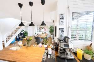 Exklusives 5-Zimmer-Penthouse-Maisonette mit 56 m² Terrasse,Balkon, 2 Bädern und 2 TG-Stellplätzen – Die vollständige Adresse der Immobilie erhältst du vom Anbieter., 70469 Feuerbach-Mitte, Stuttgart – Vorschaubild 3
