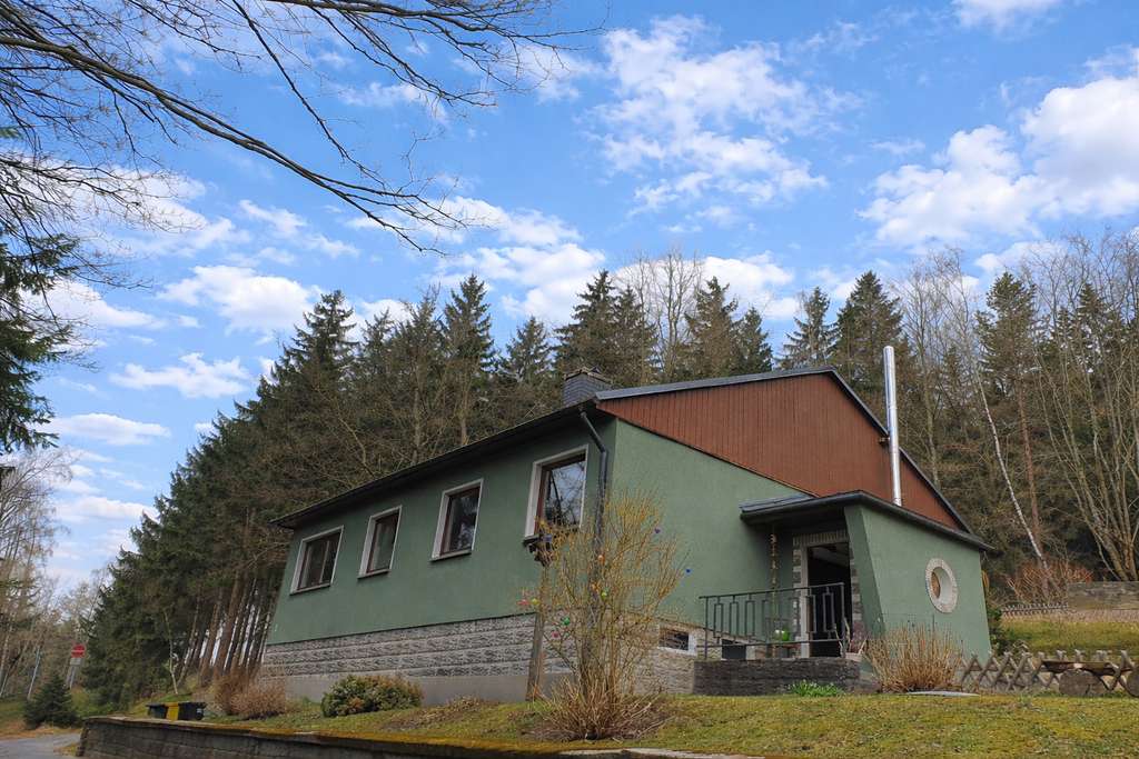 Immobilie in Geyer - Einfamilienhaus auf idyllischem Waldgrundstück mit Sauna in Geyer - Bild 4