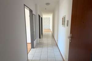Großzügige 3-Zimmer-Wohnung mit Balkon – 87,89 m² im Struthbachweg 25, Kassel – Struthbachweg 23, 34127 Nord (Holland), Kassel – Vorschaubild 5