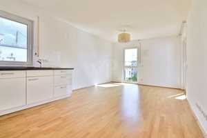Lichtdurchflutete Wohnung mit Dachterrasse & Top-Energieeffizienz – München – Vorschaubild 5