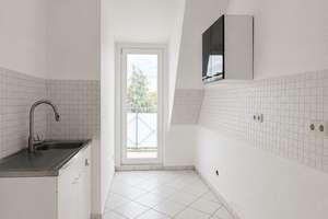Wohnen über den Dächern: Charmante 3-Zimmer-DG-Wohnung mit Balkon – Leipziger Straße 86 b, 4178 Böhlitz-Ehrenberg, Leipzig – Vorschaubild 5