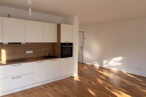 Wohnen mit Charakter: Elegante 2-Zimmer-Wohnung in Wiesbaden-Schierstein – Kleinaustraße 26, 65201 Schierstein, Wiesbaden – Vorschaubild 4
