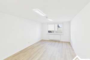 Kompakte Erdgeschosswohnung mit Stellplatz – frisch saniert inkl. Einbauküche