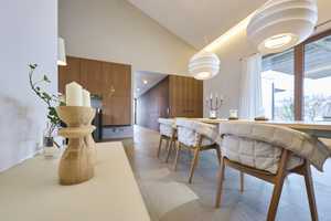Perfekte Harmonie von Natur, Design und Komfort - Nachhaltige Luxus-Villa mit Hallengebäude – Miesbach (Kreis) – Vorschaubild 3
