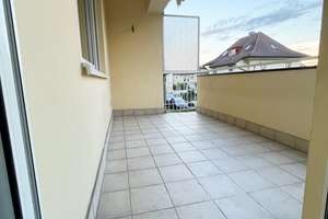 3 Zi - Traumwohnung mit Balkon – Die vollständige Adresse der Immobilie erhältst du vom Anbieter., 75177 Nordstadt, Pforzheim – Vorschaubild 3