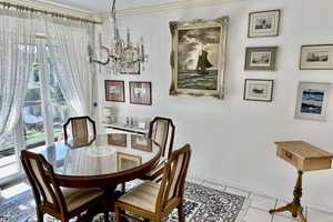 Charmante Villa mit vielseitigem Potenzial
- Perfekt als Ein- oder Zweifamilienhaus! - – Hochtaunuskreis – Vorschaubild 9