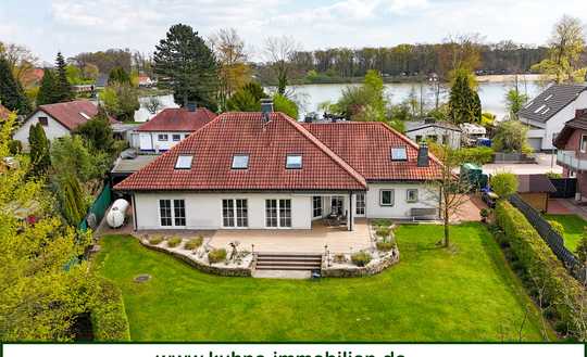 Zweifamilienhaus in attraktiver Lage am Ternscher See