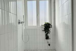 Stilvoll sanierte Altbauwohnung mit Süd-Ausrichtung und Balkon im beliebten Winsviertel – Die vollständige Adresse der Immobilie erhältst du vom Anbieter., 10405 Prenzlauer Berg, Berlin – Vorschaubild 4