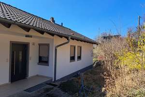 Einfamilienhaus mit  traumhaftem Ausblick  – Die vollständige Adresse der Immobilie erhältst du vom Anbieter., 92277 Hohenburg – Vorschaubild 4