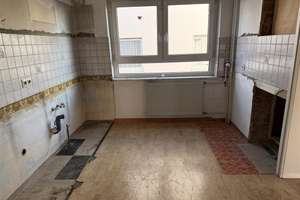 Großzügiges Einfamilienhaus in Erbach mit Einliegerwohnung in Hanglage – viel Platz & Potenzial – Die vollständige Adresse der Immobilie erhältst du vom Anbieter., 89155 Erbach – Vorschaubild 5
