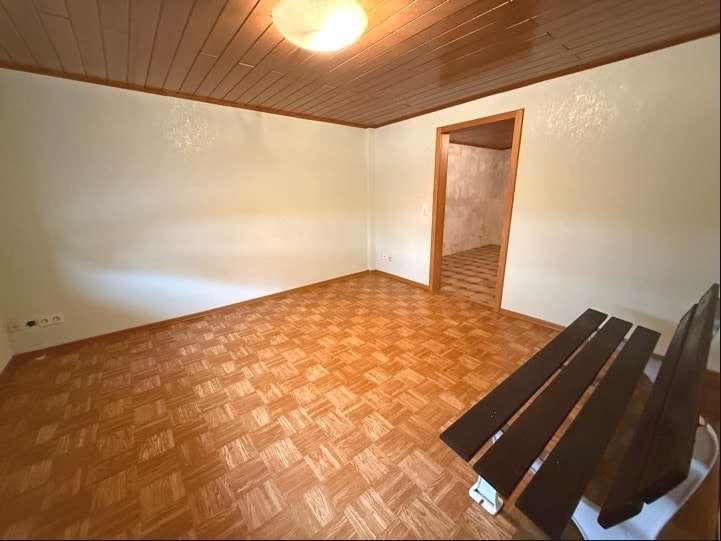 Immobilie in Nohfelden - Zwei Häuser - ein Preis - Wolfersweiler - Bild 3